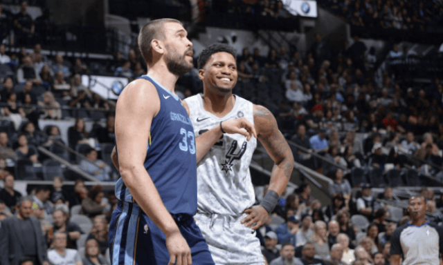 这名年轻球 这名年轻球