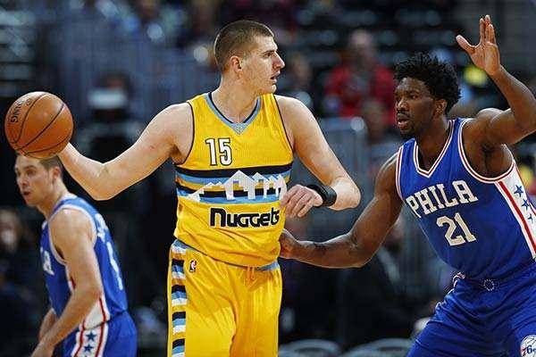 情感上的支 情感上的支