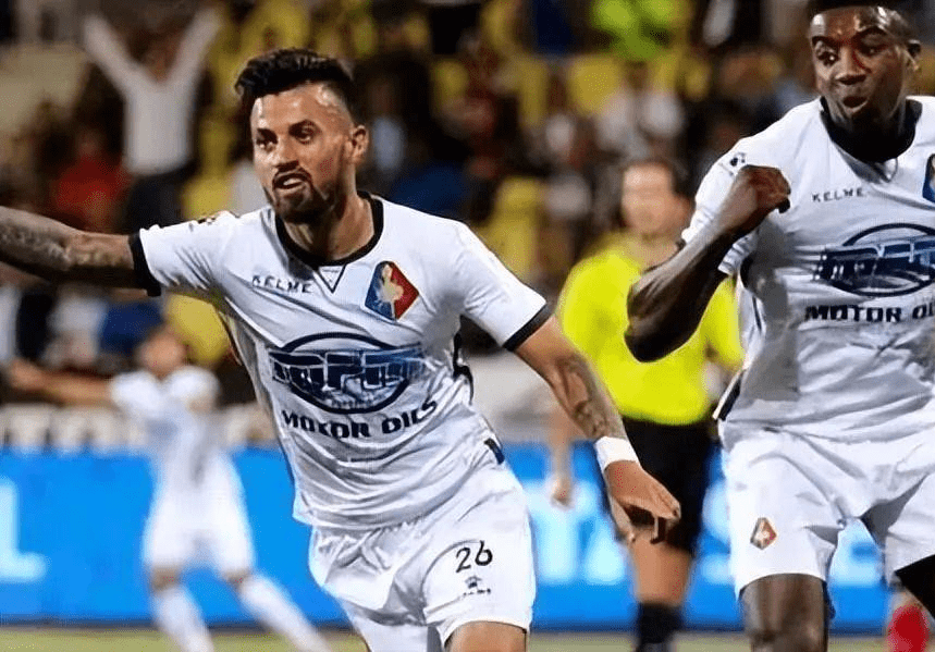 育机构加强 育机构加强